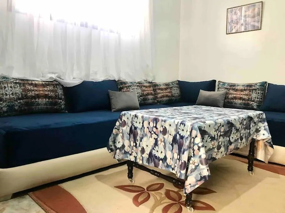Appartement Avec Patio, Au Centre Ville, Internet Fibre, Canal Plus, Chaines Internationales Agadir